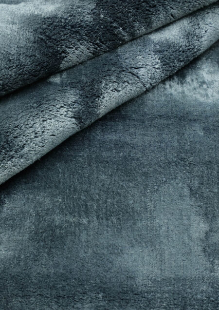 Sleek Jumeirah Storm