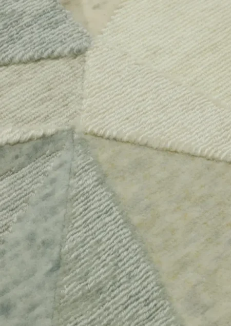 Triangulation Silver Fox