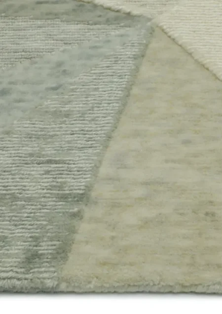 Triangulation Silver Fox